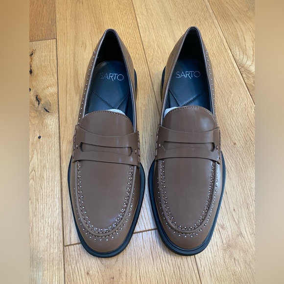 Sarto Toffee Brown loafers, business casual shoes - Picture 2 of 12